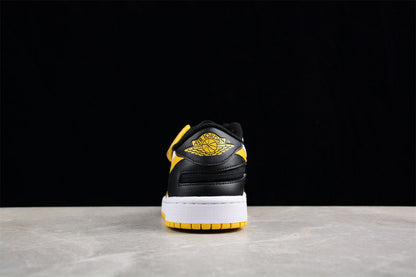 Air Jordan Retro 1 Low Flyease White/Yellow-Black