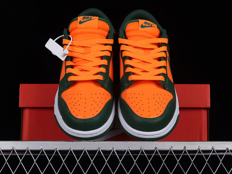 SB Dunk Low Miami Hurricanes