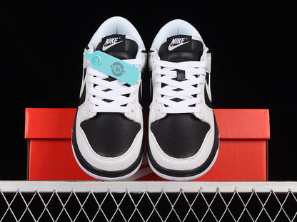 SB Dunk Low Pro Reverse panda