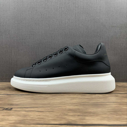 Alexander McQueen Oversized  All Black-White