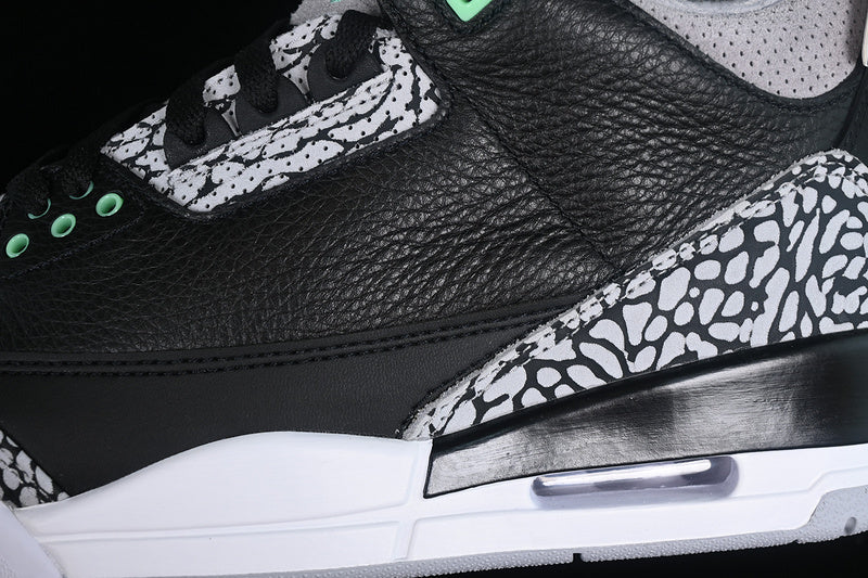 Air Jordan Retro 3 Black/Glow Wolf Grey-White