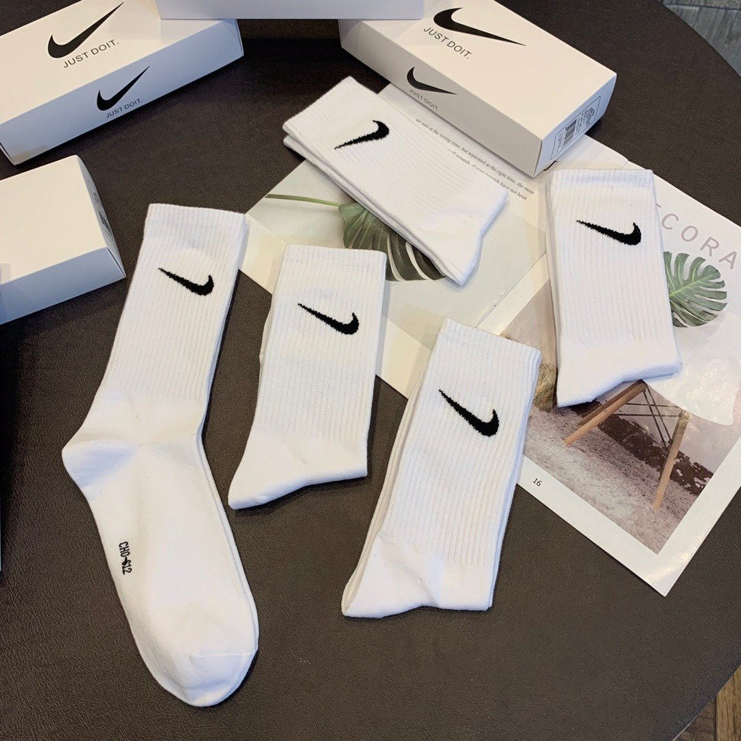 Nike High  Socks 5 Pack All White