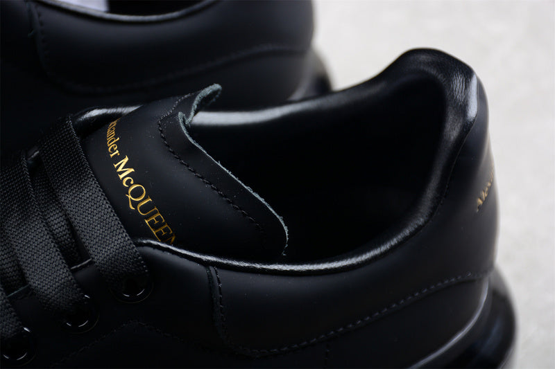 Alexander McQueen Sole Clear Black