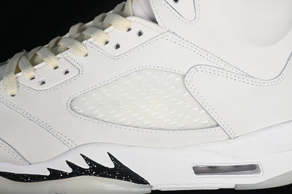 Air Jordan Retro 5 Sail White/Light Coconut/Black