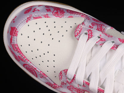 SB Dunk Low White/Pink