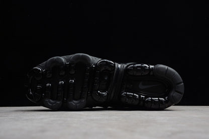 Air Vapormax Plus Black-Dark Grey