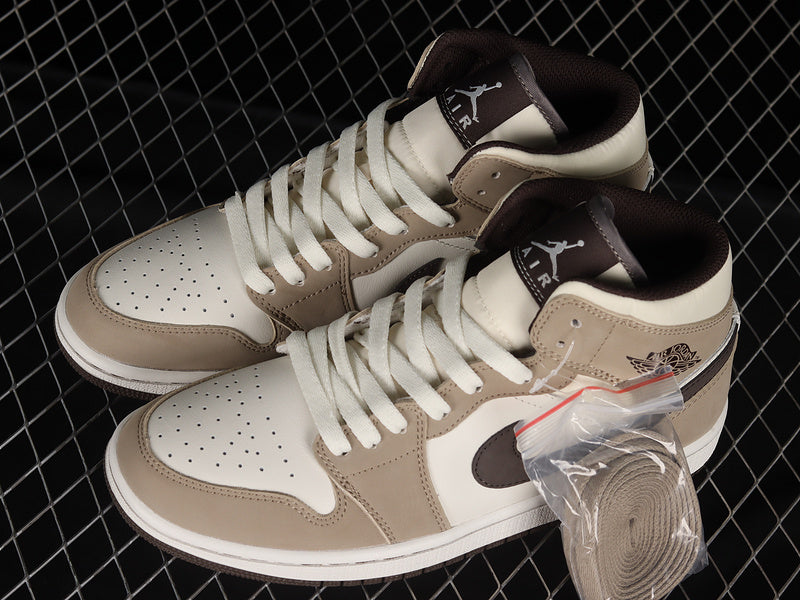 Air Jordan Retro 1 High OG SP Beige-Light Brown