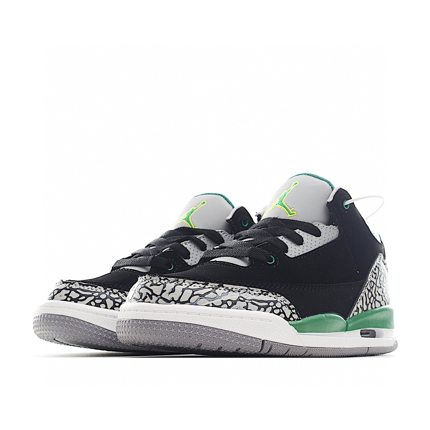 Kids Air Jordan Retro 3 'Black Pint Green'