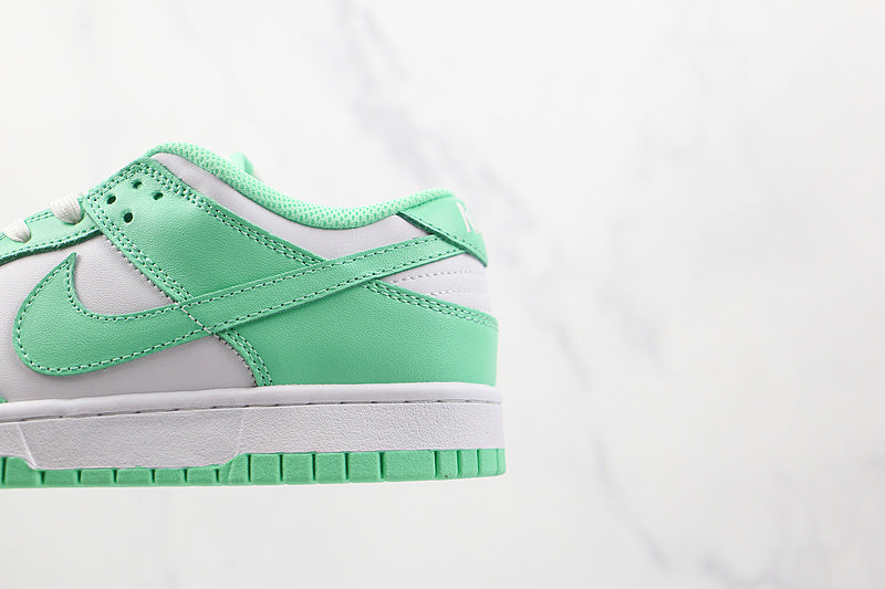 SB Dunk Low White/Green Glow