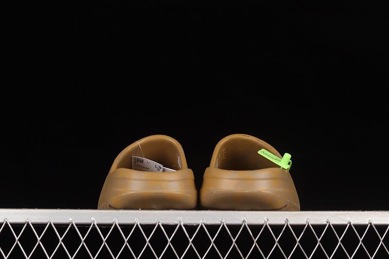 Yeezy Slides Ochre