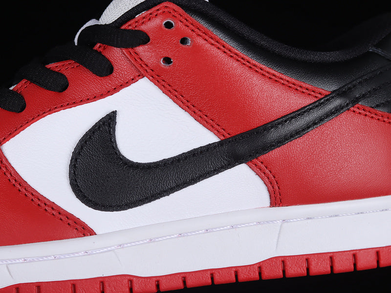 SB Dunk Low Pro Red/White-Black