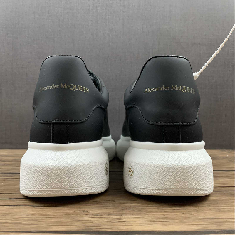 Alexander McQueen Oversized  All Black-White