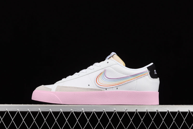 NK Blazer Low 77 Vintage BE TRUE White/Pink/Multi-Color