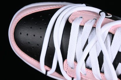 SB Dunk Low Pink/White-Black