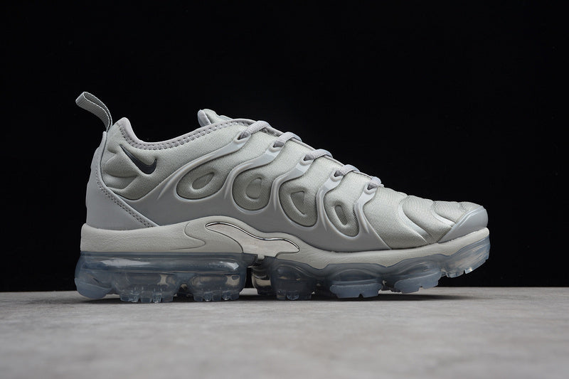 Air Vapormax Plus Wolf Grey/Dark Grey-Metallic Silver