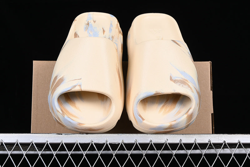 Yeezy Slides Cream Brown Grey