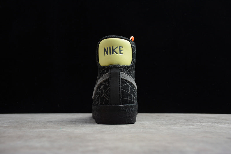 NK Blazer MID Spider Web Black