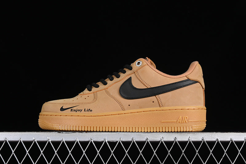 Air Force One Low Black/Wheat