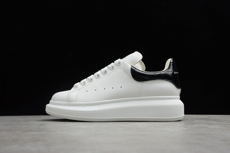 Alexander McQueen Oversized White-Gloss Black