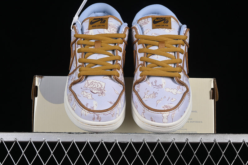 SB Dunk Low Premium Football Grey/Coconut-Khaki-Flat Gold-Sail