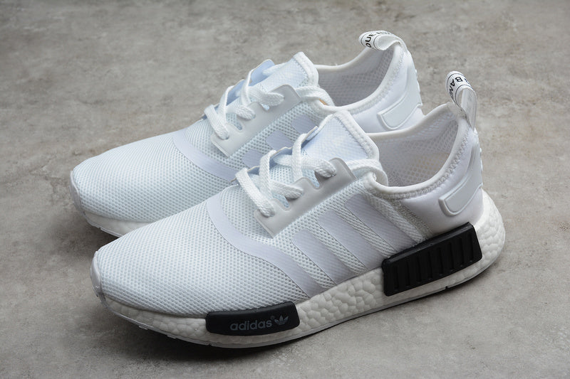 Adidas NMD R1 Cloud White-Core Black