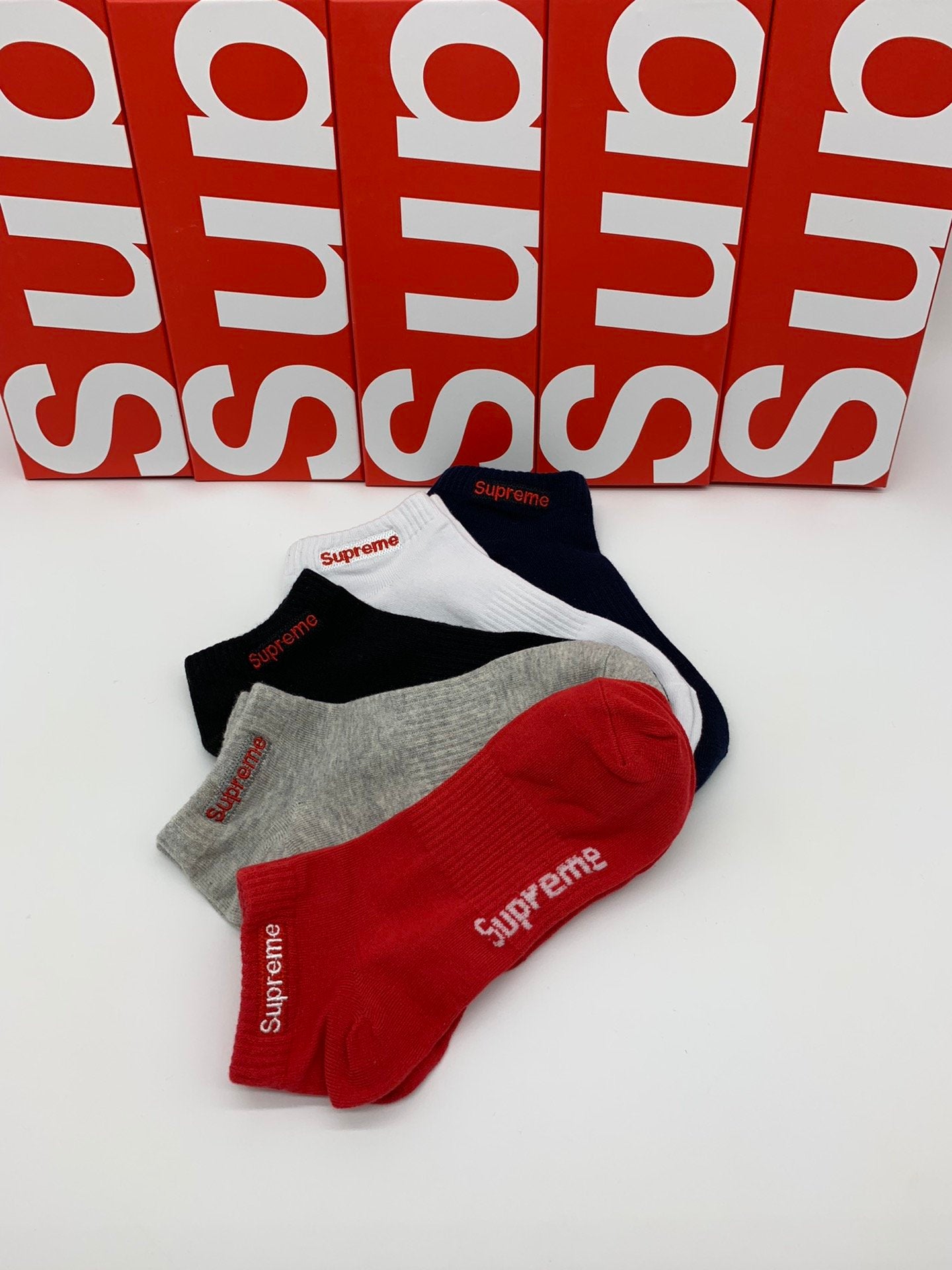 Supreme Low Socks 5 Pack