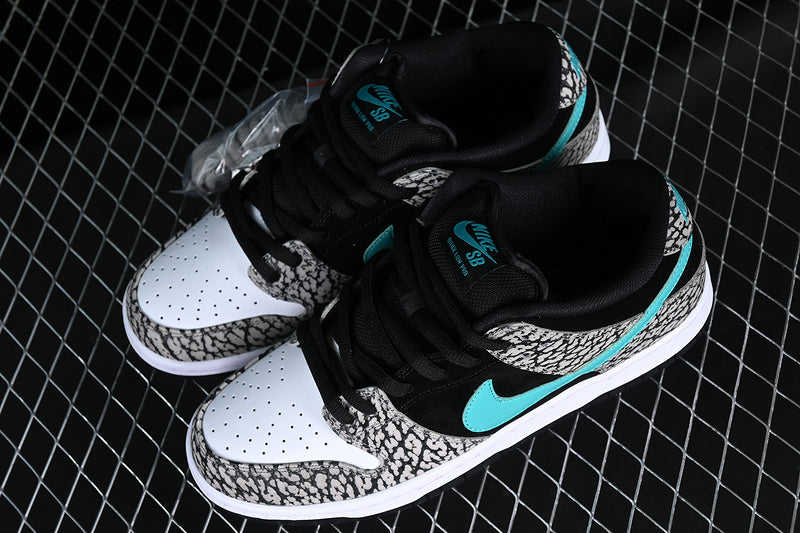 SB Dunk Low Pro Atmos Elephant Grey/Black/White-Clear Jade