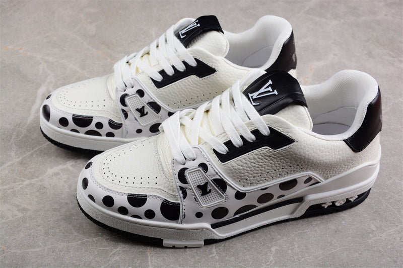 Louis Vuitton X Trainer Yayoi Kusama Black White