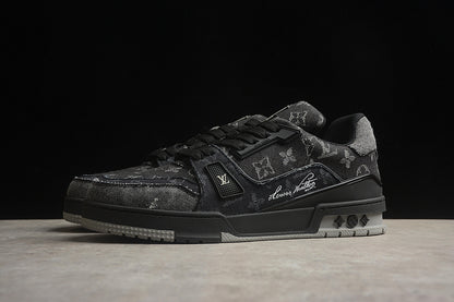 Louis Vuitton Trainer Monogram Black-Grey Denim