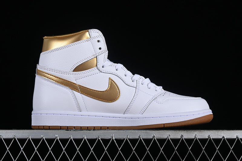 Air Jordan Retro 1 High OG White/Metallic-Gold