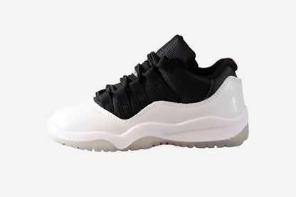 Kids Air Jordan Retro 11 Low  'Tuxedo'