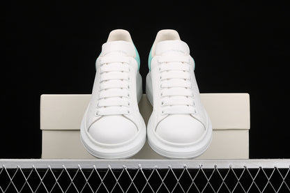 Alexander McQueen Oversized White-Torques