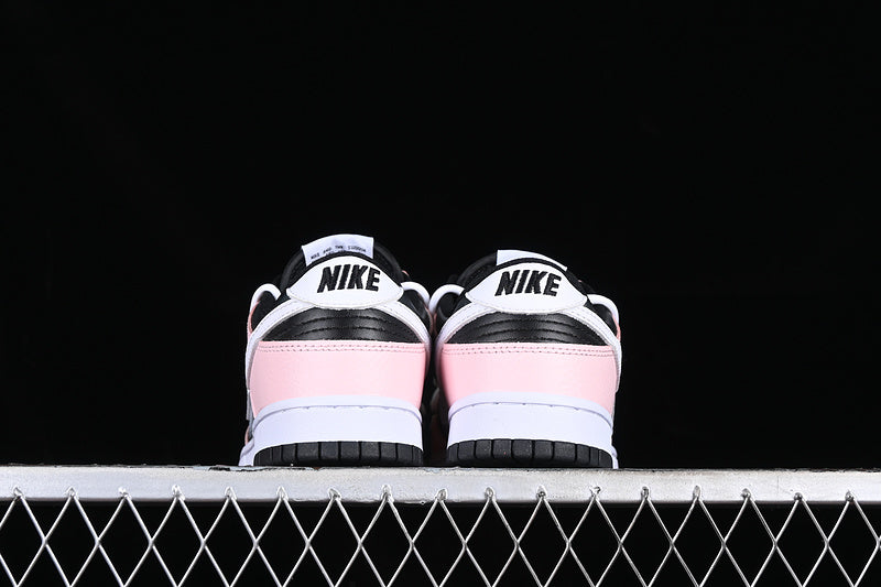 SB Dunk Low Pink/White-Black