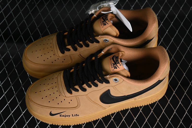 Air Force One Low Black/Wheat