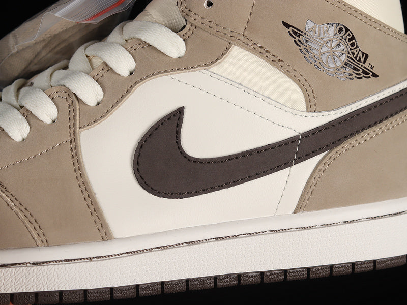 Air Jordan Retro 1 High OG SP Beige-Light Brown