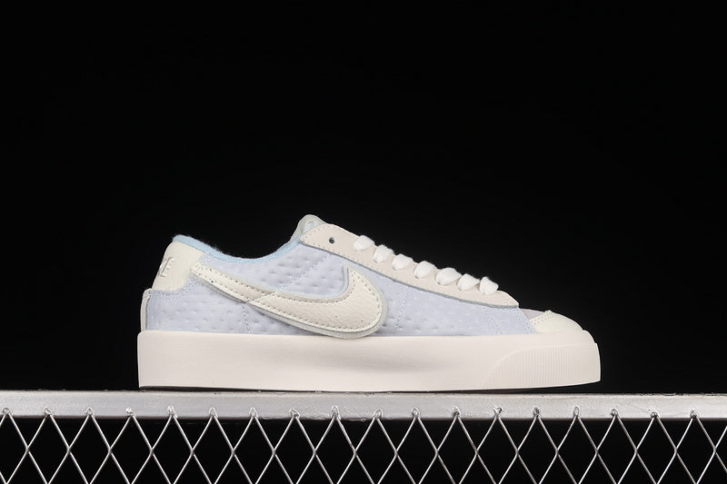 NK Blazer Low Vintage 77 Football Grey/Sail-Psychic