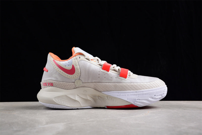 Nike Kyrie 8 White/Cream-Pink