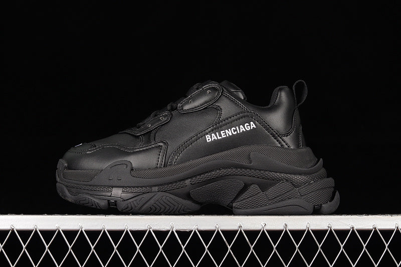 Balenciaga Triple S Black