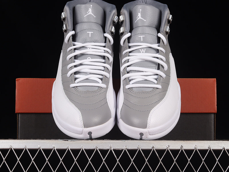 Air Jordan Retro 12 Stealth White-Cool Grey