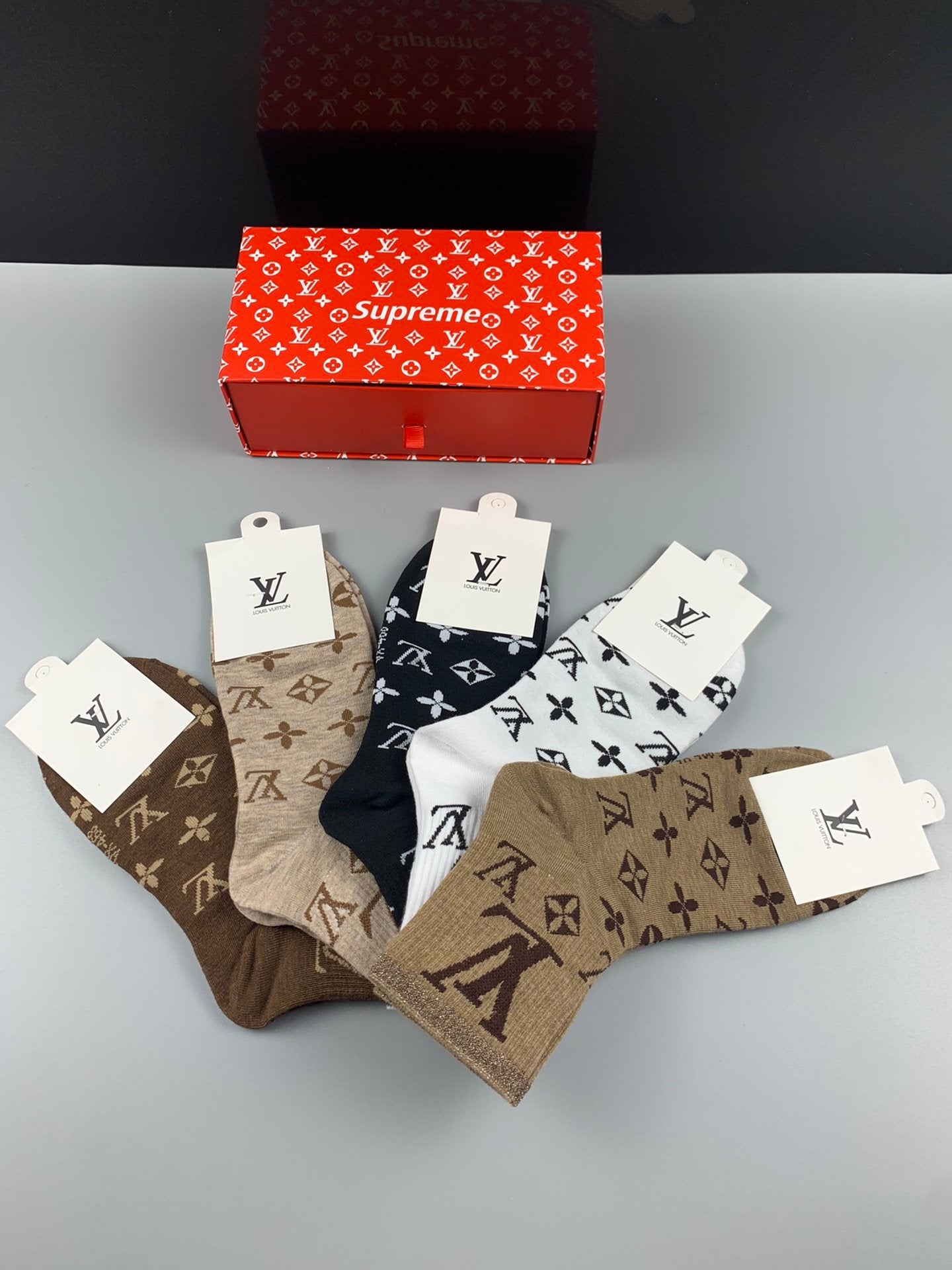 Louis Vuitton Mid Socks 5 Pack