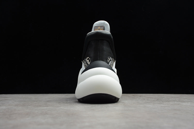 Louis Vuitton Archlight Trainer White Black