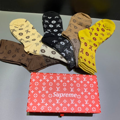 Louis Vuitton High Socks 5 Pack