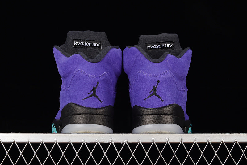 Air Jordan Retro 5 Alternate Grape/Black/Ice/Clear/New Emerald