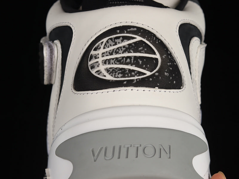 Louis Vuitton Trainer2 Sneakers White-Black