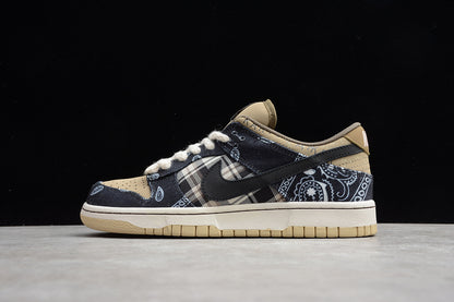 SB Dunk Low X Travis Scoot (Regular Box)