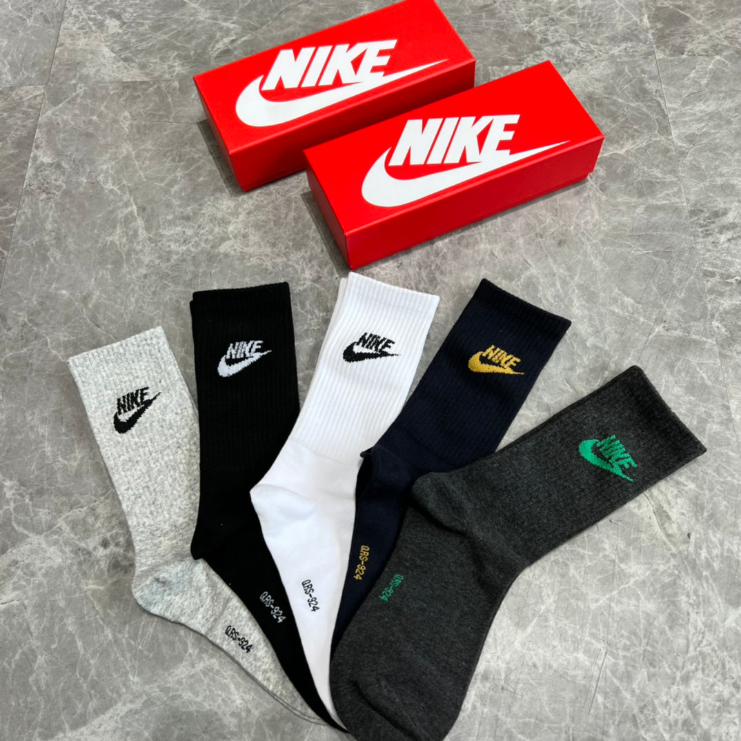 Nike Socks  Socks 5 Pack Multi Color