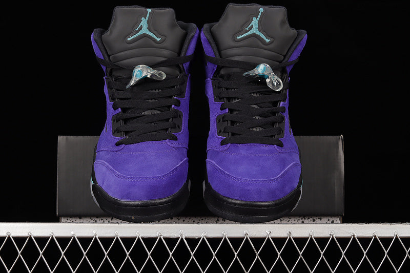 Air Jordan Retro 5 Alternate Grape/Black/Ice/Clear/New Emerald