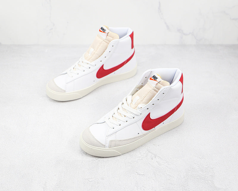 NK Blazer MID 77 Vintage White/Team Red