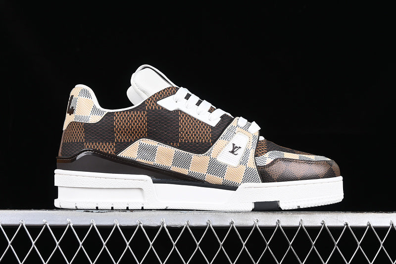 Louis Vuitton #54 Brown & White Damier Trainers