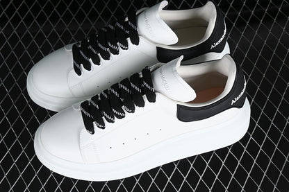 Alexander McQueen Oversized White-Black Laces